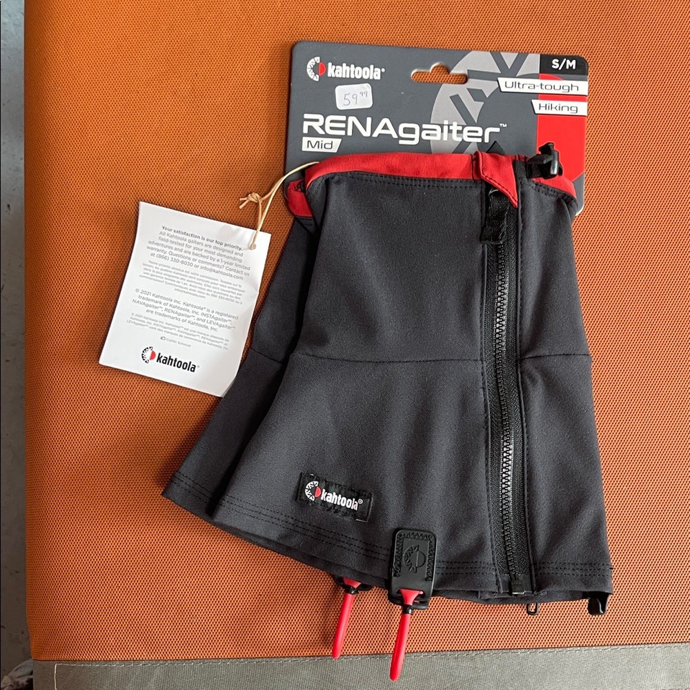Kahtoola Black and Red RENA Gaiter NEW